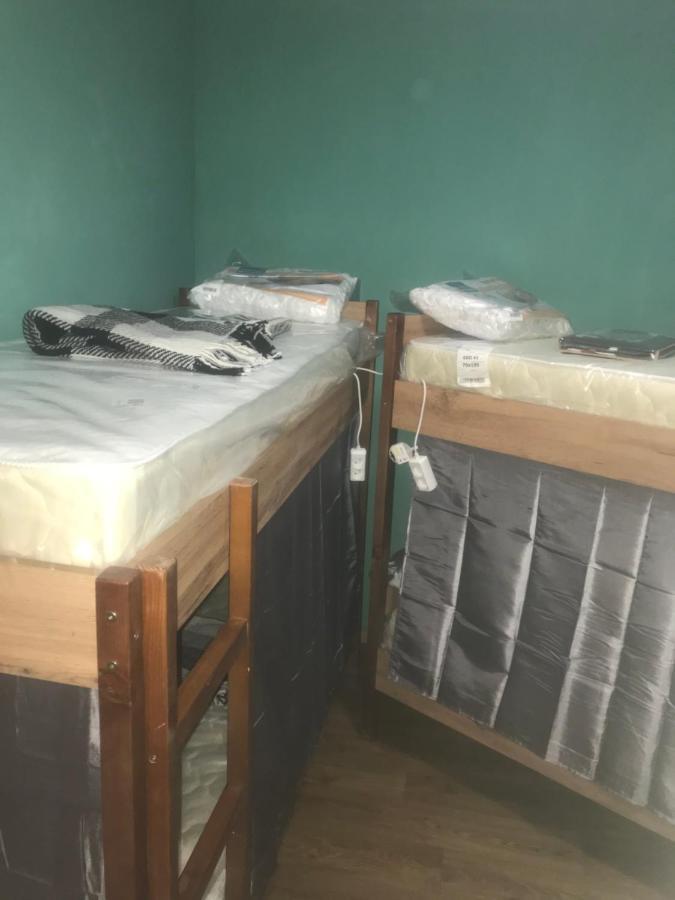 Ararat-Borschagovskaya Hostel キエフ エクステリア 写真
