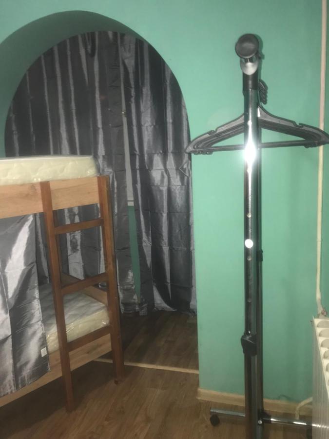 Ararat-Borschagovskaya Hostel キエフ エクステリア 写真